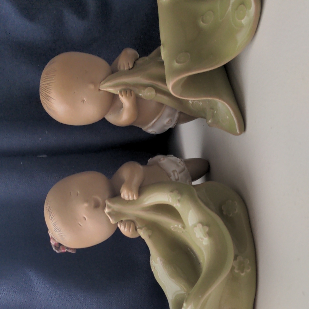 Handcrafted porcelain desk letter & coin holder set